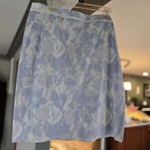 Banana Republic Floral Blue And White Skirt 16
